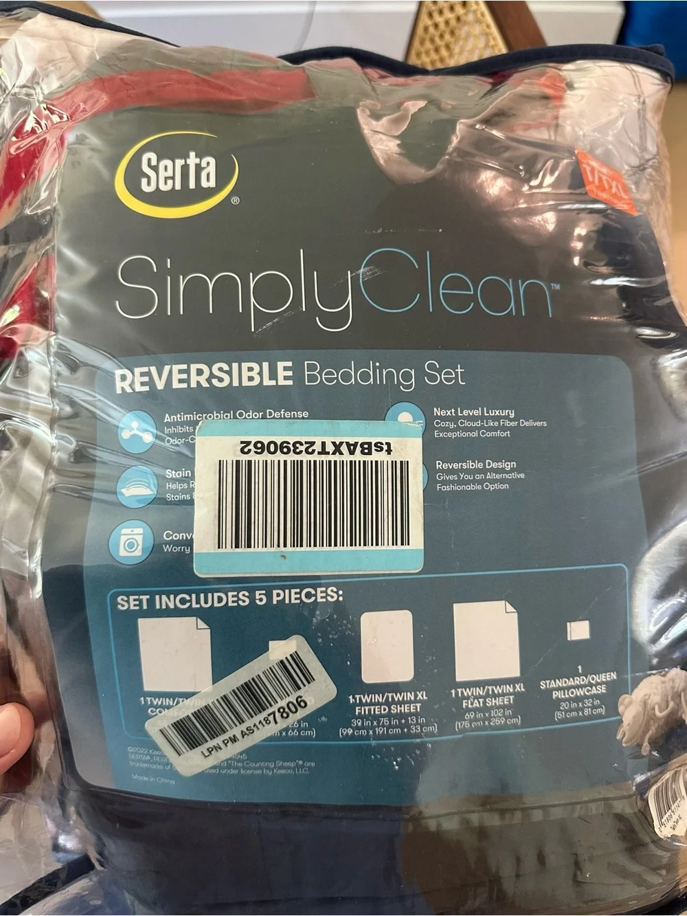 Serta bedding set duvet Simply Clean Reversible Bedding Set - Red gray NEW